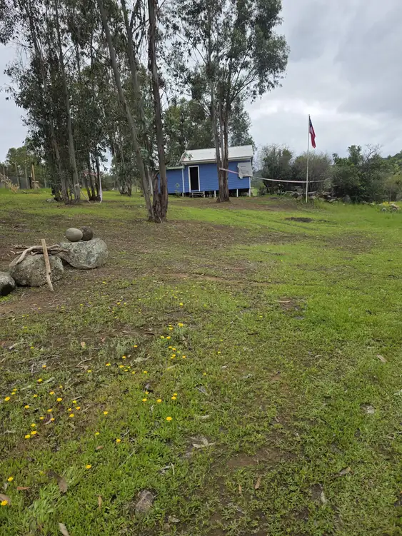 Parcela con Cabaña y Estero en Rauco | 5.000 m² de Naturaleza y Tranquilidad